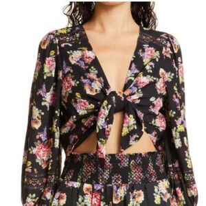 Alice + Olivia Marlee Tie Front Long Sleeve Top Black Magnolia Floral Women’s XL